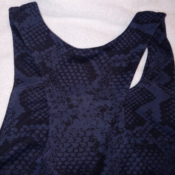 All Fenix | Navy Snake Long Bra Snakeskin Print Sports Bra Size Small - Picture 4 of 10